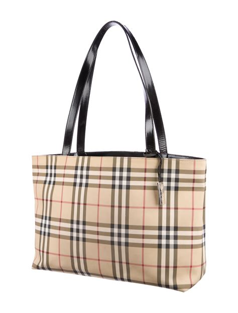 burberry nova check tote price.